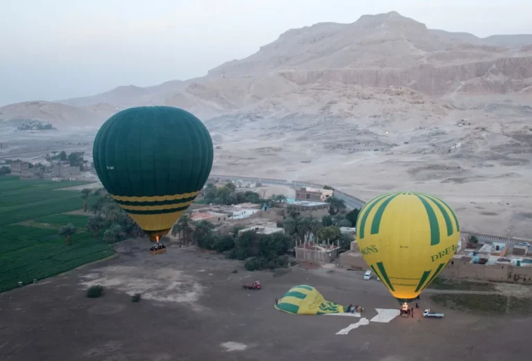 Hőlégballon-szerencsétlenség Luxorban: 19 halott, köztük egy magyar utas