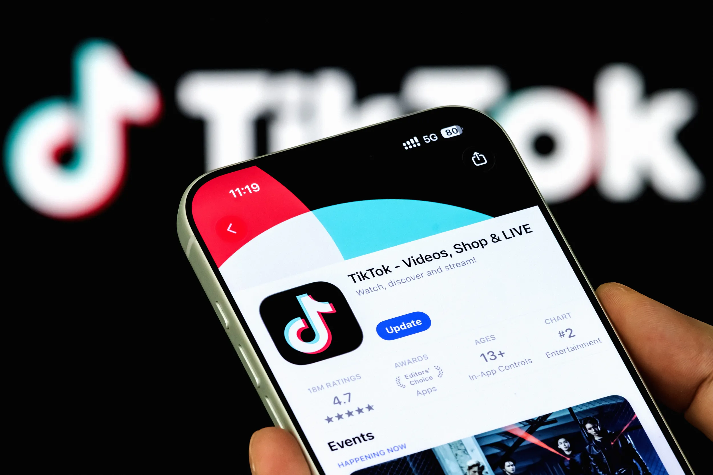 Milliárdos bírságot is kaphat a TikTok az Európai Bizottság szerint