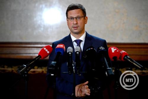 Gulyás Gergely szerint az alkotmánymódosítás megszüntetheti a demokráciát
